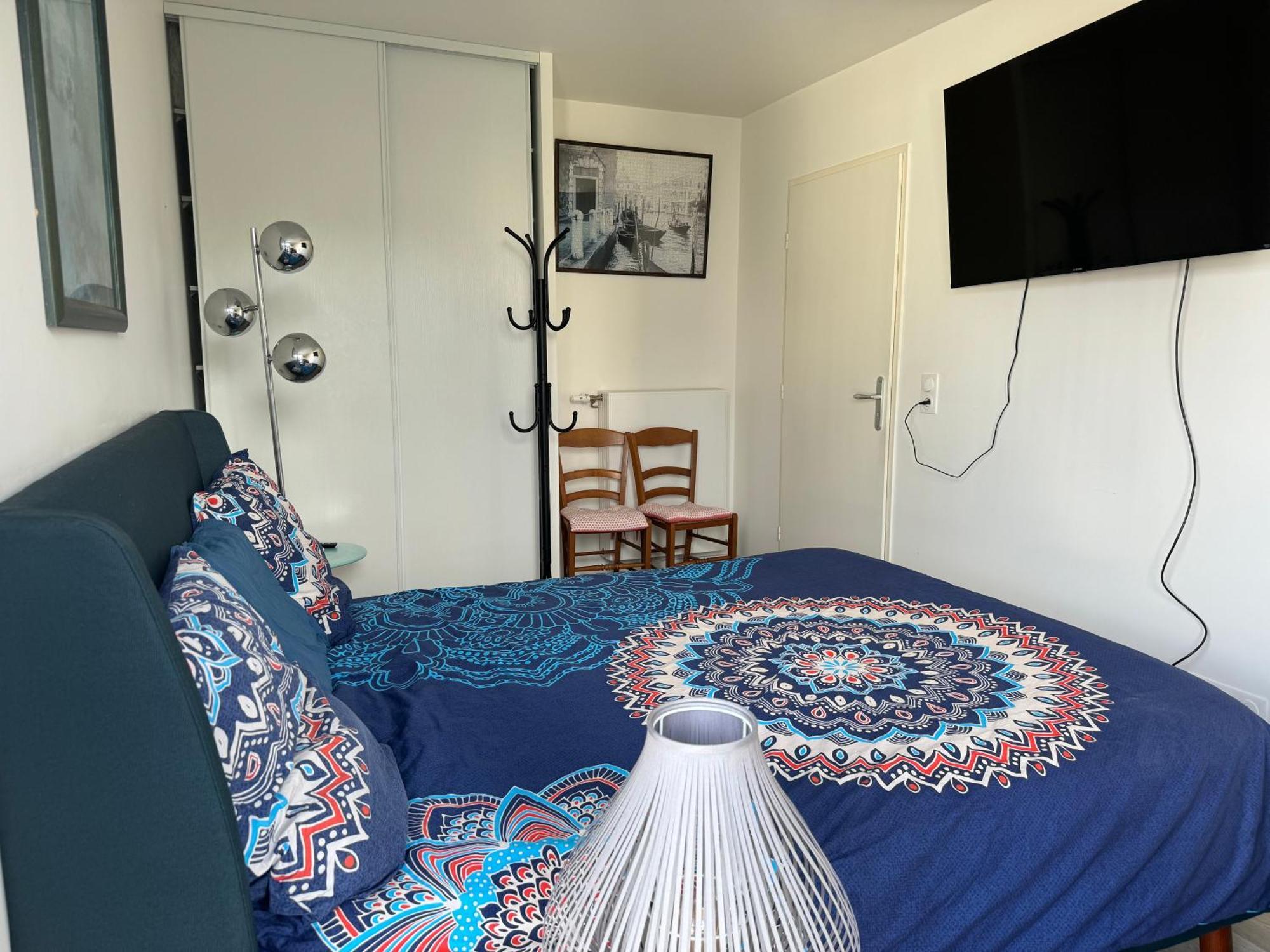 Grande Chambre 14 M2 Avec Salle De Bain Privative A Nanterre Prefecture Proche La Defense Arena Campus Sncf Et Paris Exteriér fotografie