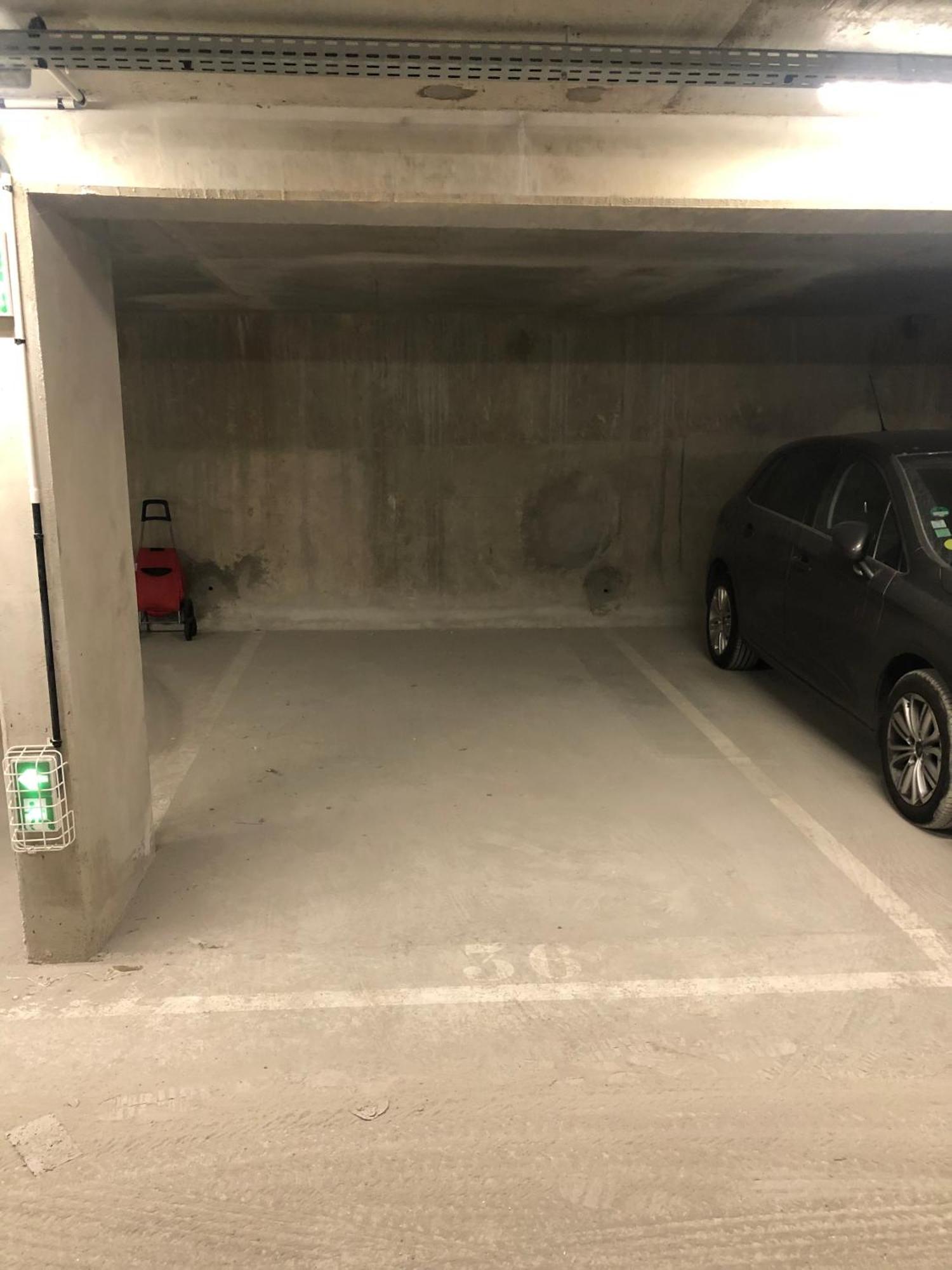 Grande Chambre 14 M2 Avec Salle De Bain Privative A Nanterre Prefecture Proche La Defense Arena Campus Sncf Et Paris Exteriér fotografie