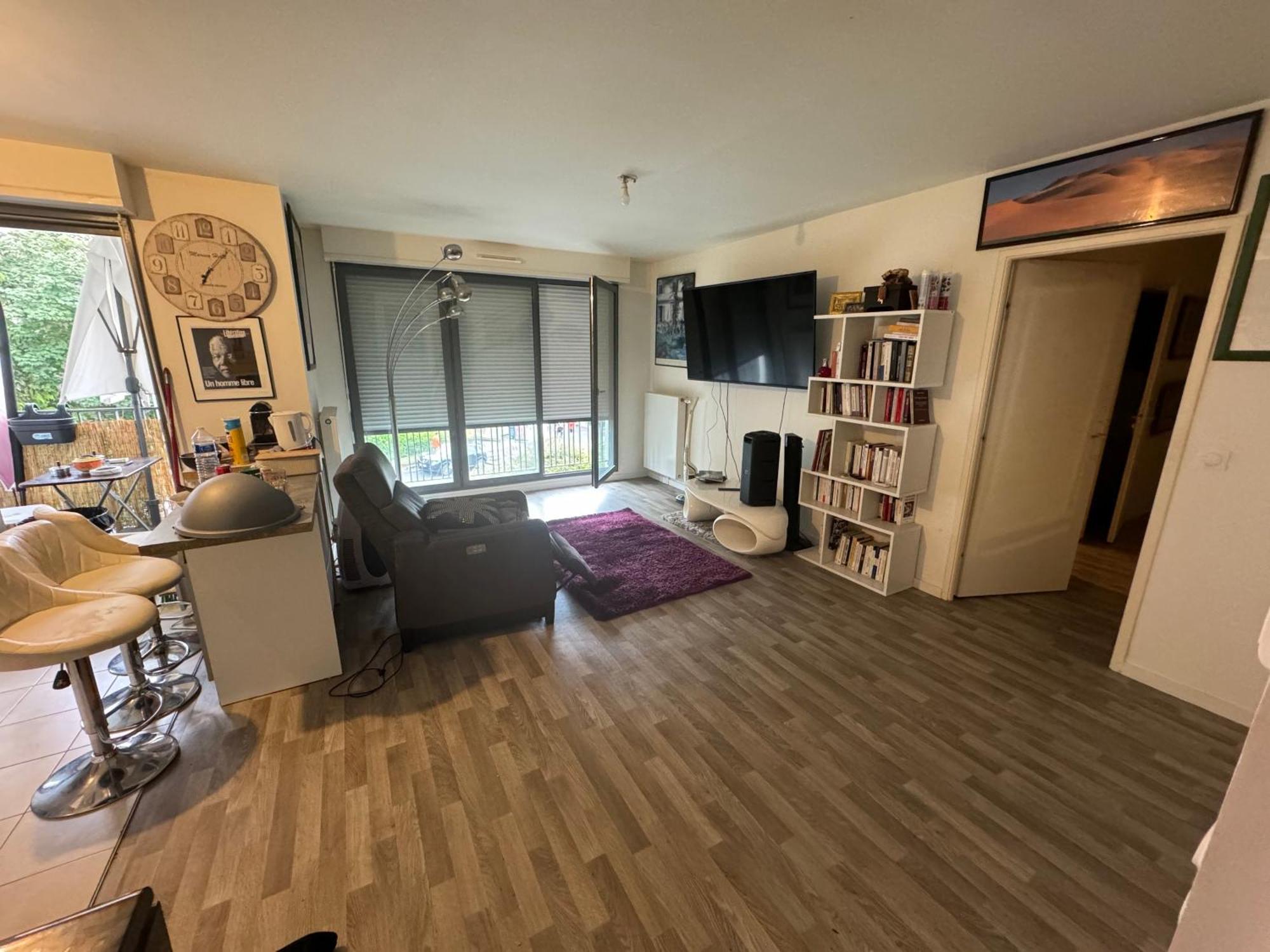 Grande Chambre 14 M2 Avec Salle De Bain Privative A Nanterre Prefecture Proche La Defense Arena Campus Sncf Et Paris Exteriér fotografie
